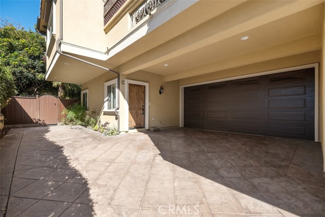 2005 Carnegie Lane, Redondo Beach, California 90278, 3 Bedrooms Bedrooms, ,3 BathroomsBathrooms,Residential,Sold,Carnegie,OC21237326