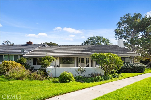 Detail Gallery Image 4 of 31 For 1954 Vista Caudal, Newport Beach,  CA 92660 - 3 Beds | 2 Baths