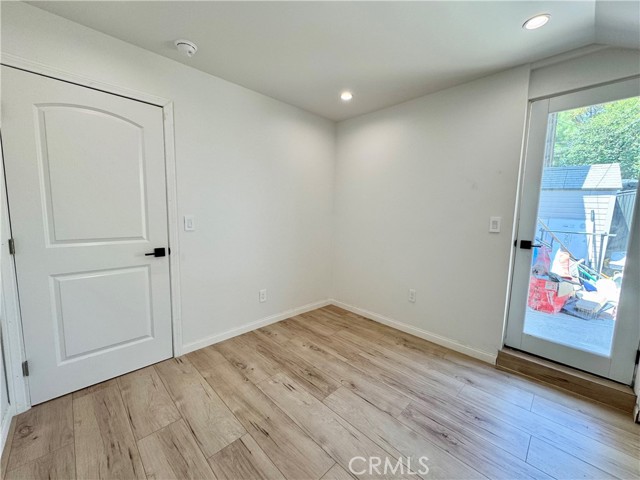 Detail Gallery Image 9 of 16 For 22301 1/2 Marlin Pl, Canoga Park,  CA 91303 - 1 Beds | 1 Baths