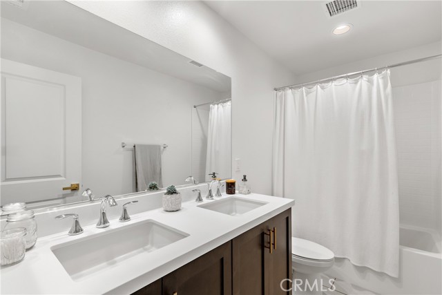 28341 Heather Green Way, Menifee CA: https://media.crmls.org/medias/44bfeee5-ce73-4cdb-8411-da918b32bd60.jpg