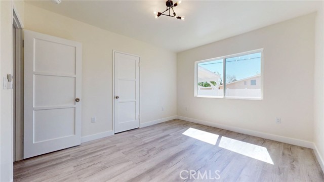 Detail Gallery Image 16 of 27 For 9971 Ilex Ave, Pacoima,  CA 91331 - 2 Beds | 1 Baths