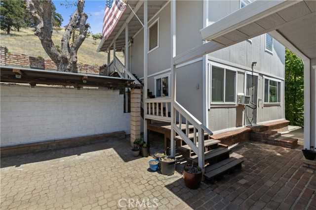 13041 San Joaquin Avenue, Clearlake CA: https://media.crmls.org/medias/44c1f590-3089-4649-9a45-590fd4441aa6.jpg