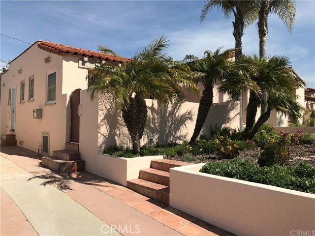 415 Miramar Drive, Redondo Beach, California 90277, 2 Bedrooms Bedrooms, ,1 BathroomBathrooms,Residential,Sold,Miramar,SB21182912