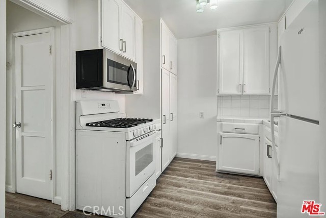 702 S Pacific Coast HWY