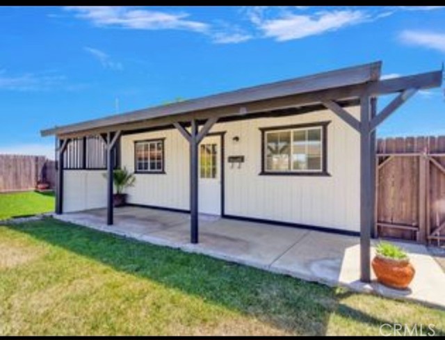 17775 Hackberry Street, Hesperia CA: https://media.crmls.org/medias/44c45750-6d5a-401d-b7a4-5155c9008959.jpg