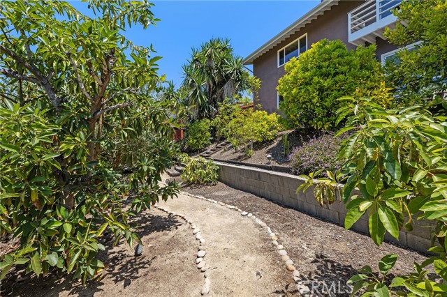 Detail Gallery Image 30 of 31 For 1212 Morningside Dr, Laguna Beach,  CA 92651 - 3 Beds | 3 Baths