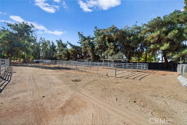 Detail Gallery Image 61 of 74 For 39775 Newport Rd, Hemet,  CA 92543 - 7 Beds | 4 Baths