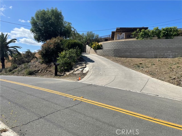 16 Strickland Avenue, Lake Elsinore, California 92530, ,Land,For Sale,16 Strickland Avenue,CRSW22080269