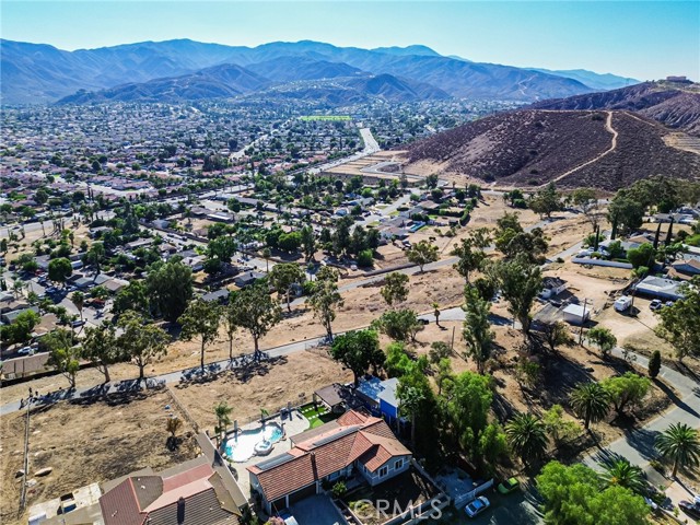 16376 Bailey Street, Lake Elsinore CA: https://media.crmls.org/medias/44c6f683-a636-4197-a056-6cc243b0dbf2.jpg