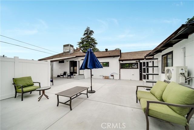 Detail Gallery Image 10 of 36 For 7035 Longridge Ave, North Hollywood,  CA 91605 - 3 Beds | 2 Baths