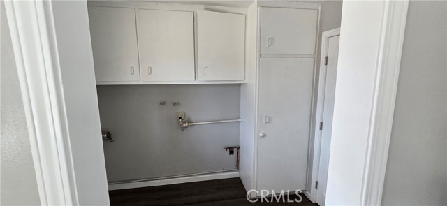 Detail Gallery Image 7 of 14 For 14411 Willow, Hesperia,  CA 92345 - 3 Beds | 2 Baths