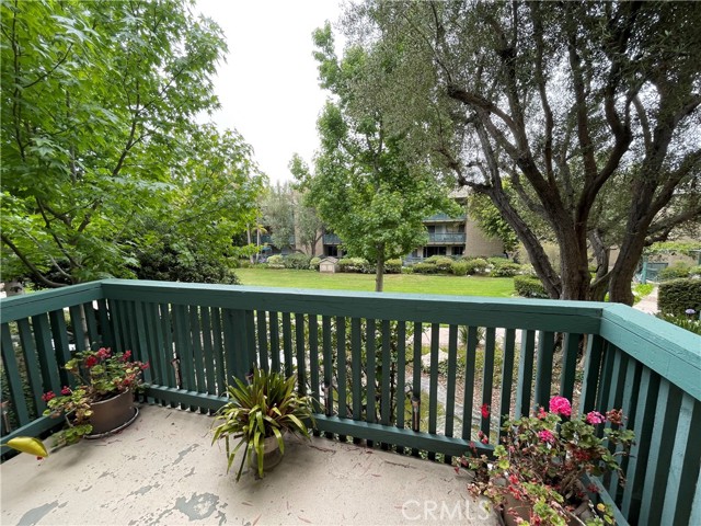 436 Bellflower Boulevard, Long Beach, California 90814, 1 Bedroom Bedrooms, ,1 BathroomBathrooms,Condominium,For Sale,Bellflower,PW24226013