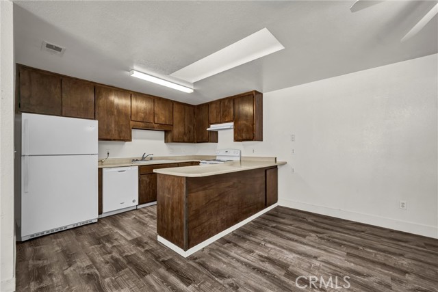 Detail Gallery Image 6 of 31 For 19270 Mountain, Hidden Valley Lake,  CA 95467 - – Beds | – Baths