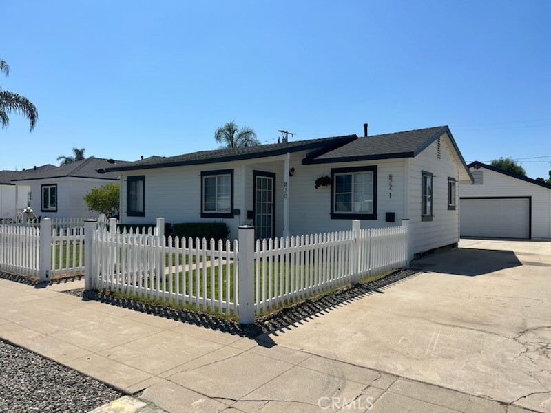 870 N Grand Street, Orange, CA 92867