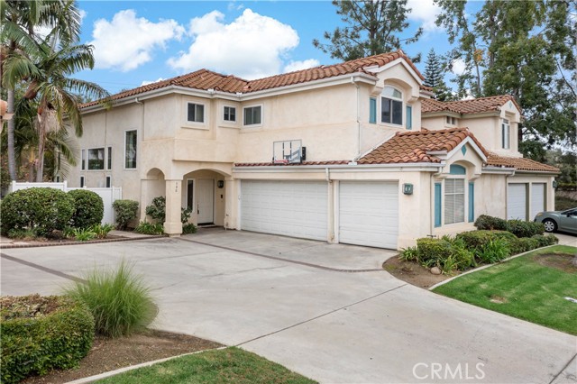 Detail Gallery Image 2 of 50 For 390 Arroyo Vista, Fallbrook,  CA 92028 - 4 Beds | 2/1 Baths