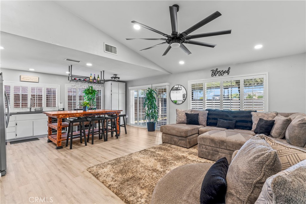 MLS #CV26003714 image #4