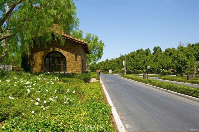 Detail Gallery Image 67 of 71 For 106 Long Fence, Irvine,  CA 92602 - 4 Beds | 4/1 Baths