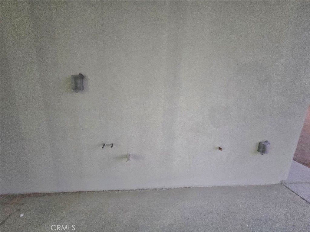 https://media.crmls.org/medias/44cb376a-7e27-4939-8ba7-44130a73ccb7.jpg?preset=X-Large