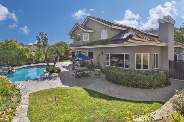 11583 Flowerwood Court, Moorpark CA: https://media.crmls.org/medias/44cb4e4a-376d-4769-9b5e-0ac87d4b927b.jpg