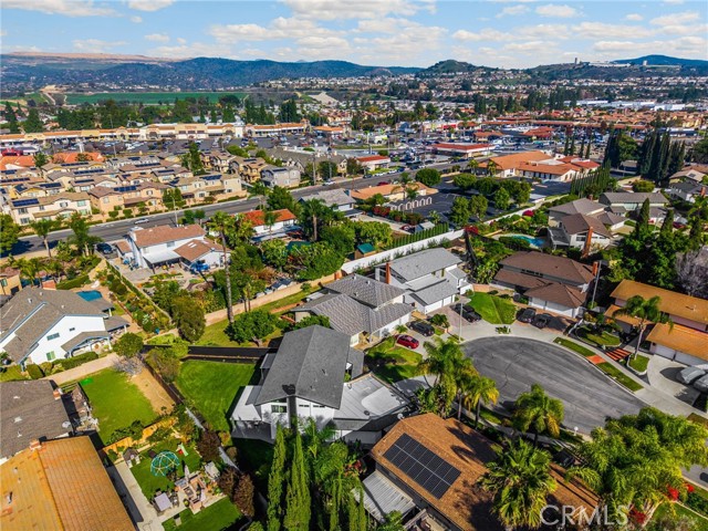 4041 Bycroft, Yorba Linda CA: https://media.crmls.org/medias/44cbcb36-9567-4b5f-888a-13a0783d63d9.jpg
