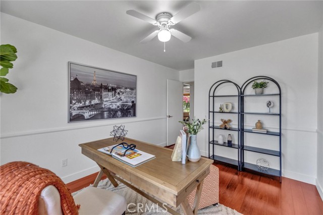 Detail Gallery Image 15 of 56 For 2913 Redwood Ave, Costa Mesa,  CA 92626 - 3 Beds | 2 Baths