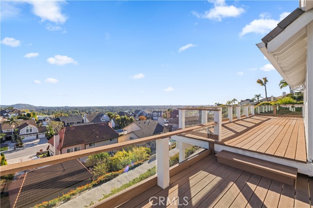 Detail Gallery Image 31 of 52 For 3940 E Summitridge Ln, Orange,  CA 92867 - 5 Beds | 3 Baths