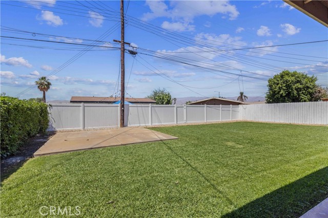 83092 Dillon Avenue, Indio CA: https://media.crmls.org/medias/44cc6029-d46c-4e75-8d99-61641c04b1d6.jpg