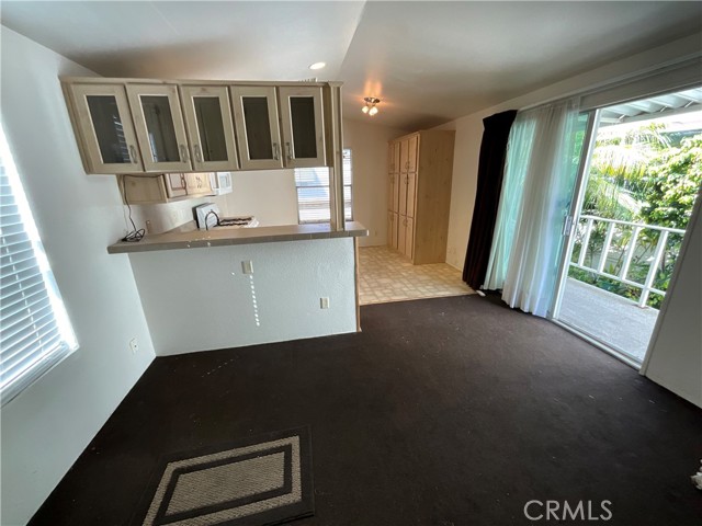 Detail Gallery Image 5 of 12 For 2060 Newport Blvd, Costa Mesa,  CA 92627 - 1 Beds | 1 Baths