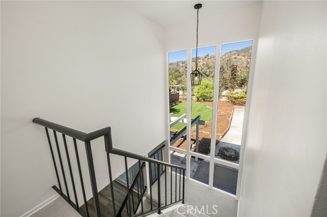 925 Eastglen photo 43