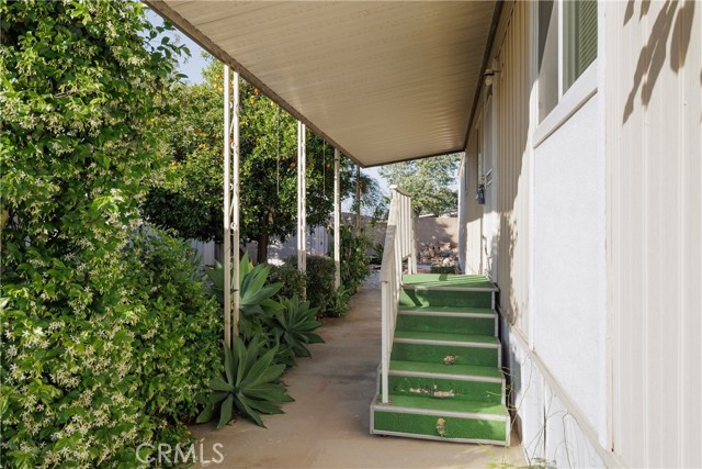 Detail Gallery Image 4 of 29 For 3700 Buchanan St #3,  Riverside,  CA 92503 - 2 Beds | 2 Baths