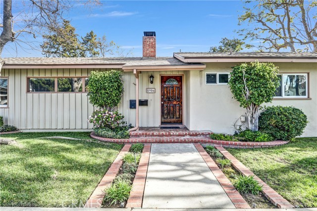 Detail Gallery Image 4 of 25 For 5906 Colbath, Valley Glen,  CA 91401 - 3 Beds | 2 Baths