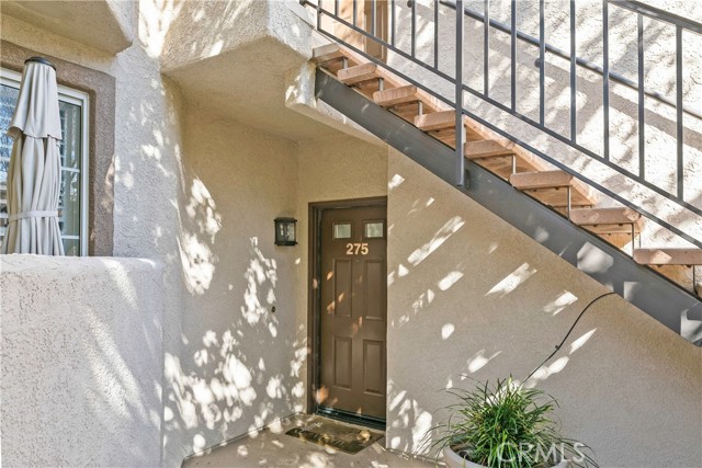 Detail Gallery Image 1 of 1 For 24143 Del Monte Dr #275,  Valencia,  CA 91355 - 2 Beds | 2 Baths