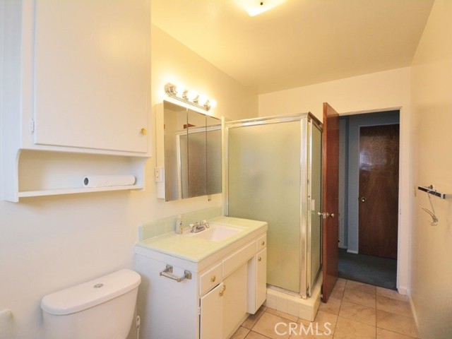 Detail Gallery Image 12 of 15 For 1755 N Berendo St #28,  Los Angeles,  CA 90027 - 1 Beds | 1 Baths