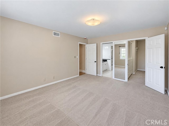 1042 Whispering Oaks photo 12