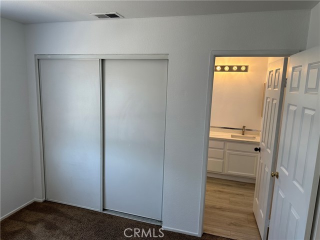 Detail Gallery Image 21 of 27 For 2342 Fitzgerald Rd, Simi Valley,  CA 93065 - 4 Beds | 3 Baths