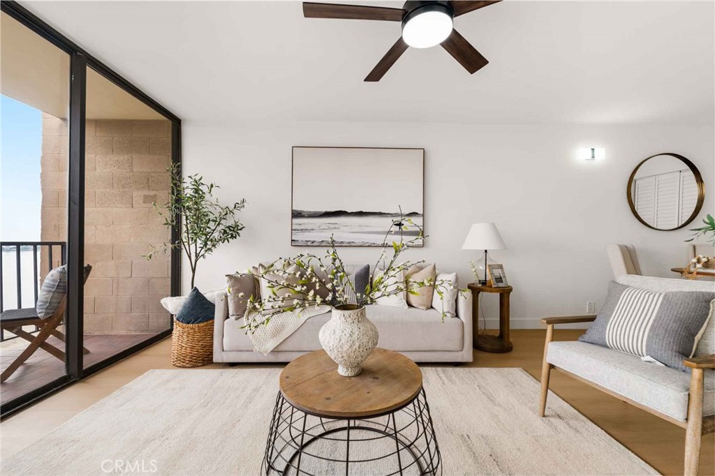 1750 E Ocean Boulevard #902