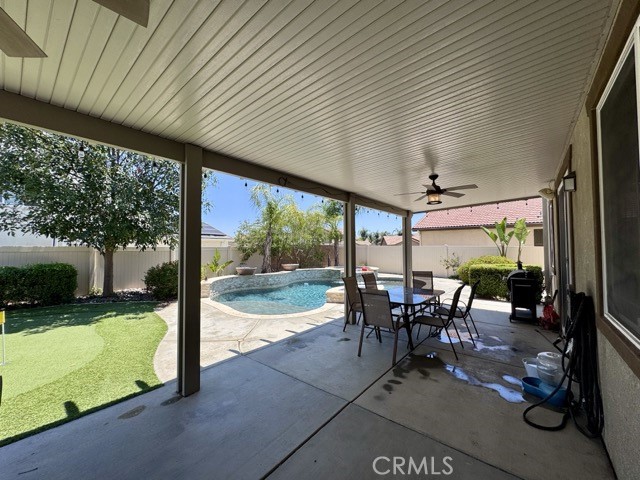 29183 Abelia Glen Street, Menifee CA: https://media.crmls.org/medias/44d29abb-a02a-466a-9a86-066f8a97d03c.jpg