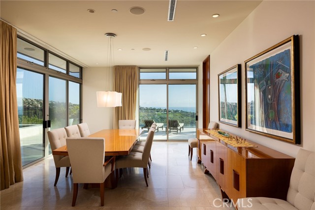 Detail Gallery Image 25 of 42 For 9 Jade, Corona Del Mar,  CA 92625 - 5 Beds | 4/1 Baths