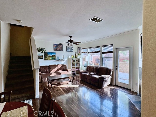 Detail Gallery Image 13 of 42 For 4484 Brisbane Way #3,  Oceanside,  CA 92058 - 3 Beds | 2/1 Baths