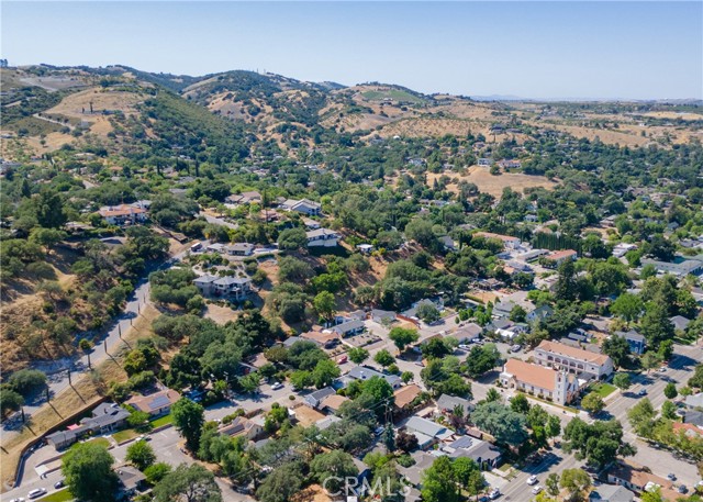 Detail Gallery Image 25 of 28 For 402 9th St, Paso Robles,  CA 93446 - 3 Beds | 2 Baths