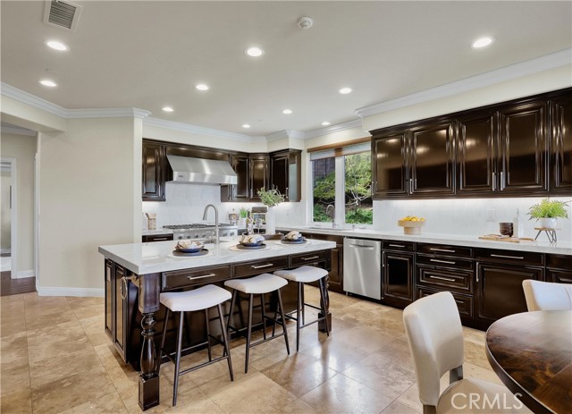 Detail Gallery Image 21 of 74 For 16 Lapis Avenue, Dana Point,  CA 92629 - 5 Beds | 5/1 Baths