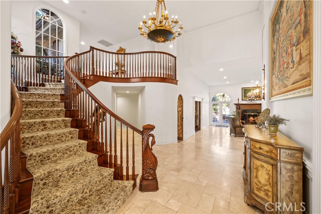 Detail Gallery Image 3 of 71 For 1161 N Coyote, Orange,  CA 92869 - 5 Beds | 5/1 Baths