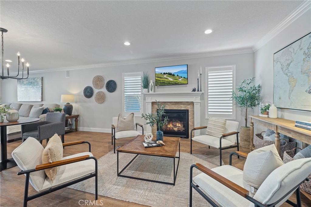 MLS #OC25228132 image #8