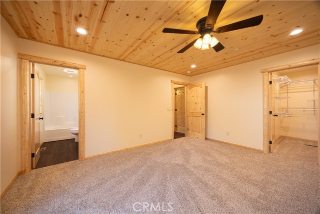 418 Los Angeles Avenue, Sugarloaf CA: https://media.crmls.org/medias/44d52d24-626b-426c-a726-048a6e627a77.jpg