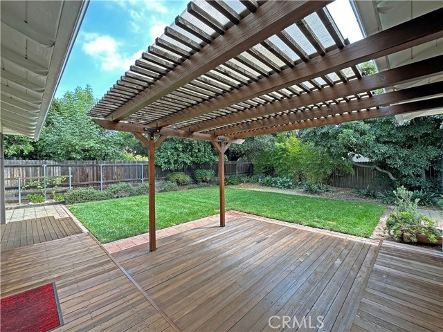 Detail Gallery Image 20 of 22 For 1112 Briarcroft Rd, Claremont,  CA 91711 - 4 Beds | 2 Baths