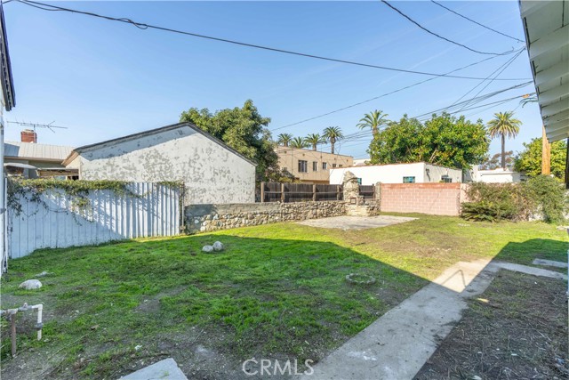 Detail Gallery Image 34 of 41 For 3155 Lynwood Rd, Lynwood,  CA 90262 - 3 Beds | 1 Baths