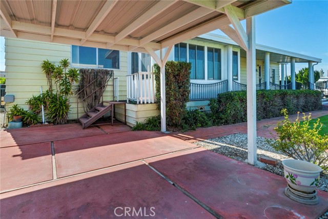 Detail Gallery Image 4 of 26 For 1251 E Lugonia Ave #106,  Redlands,  CA 92374 - 2 Beds | 2 Baths