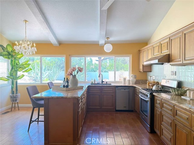 4 Bed Home for Sale in Calabasas, California