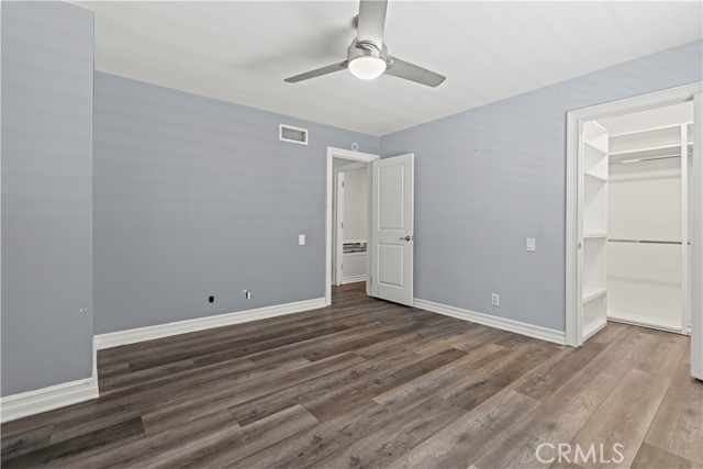 4359 Park Corona, Calabasas CA: https://media.crmls.org/medias/44d8529b-539f-48d6-996a-a436938db21c.jpg