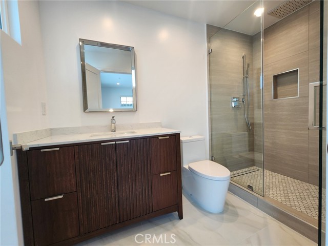 Detail Gallery Image 49 of 75 For 17176 Gunther St, Granada Hills,  CA 91344 - 4 Beds | 2/1 Baths